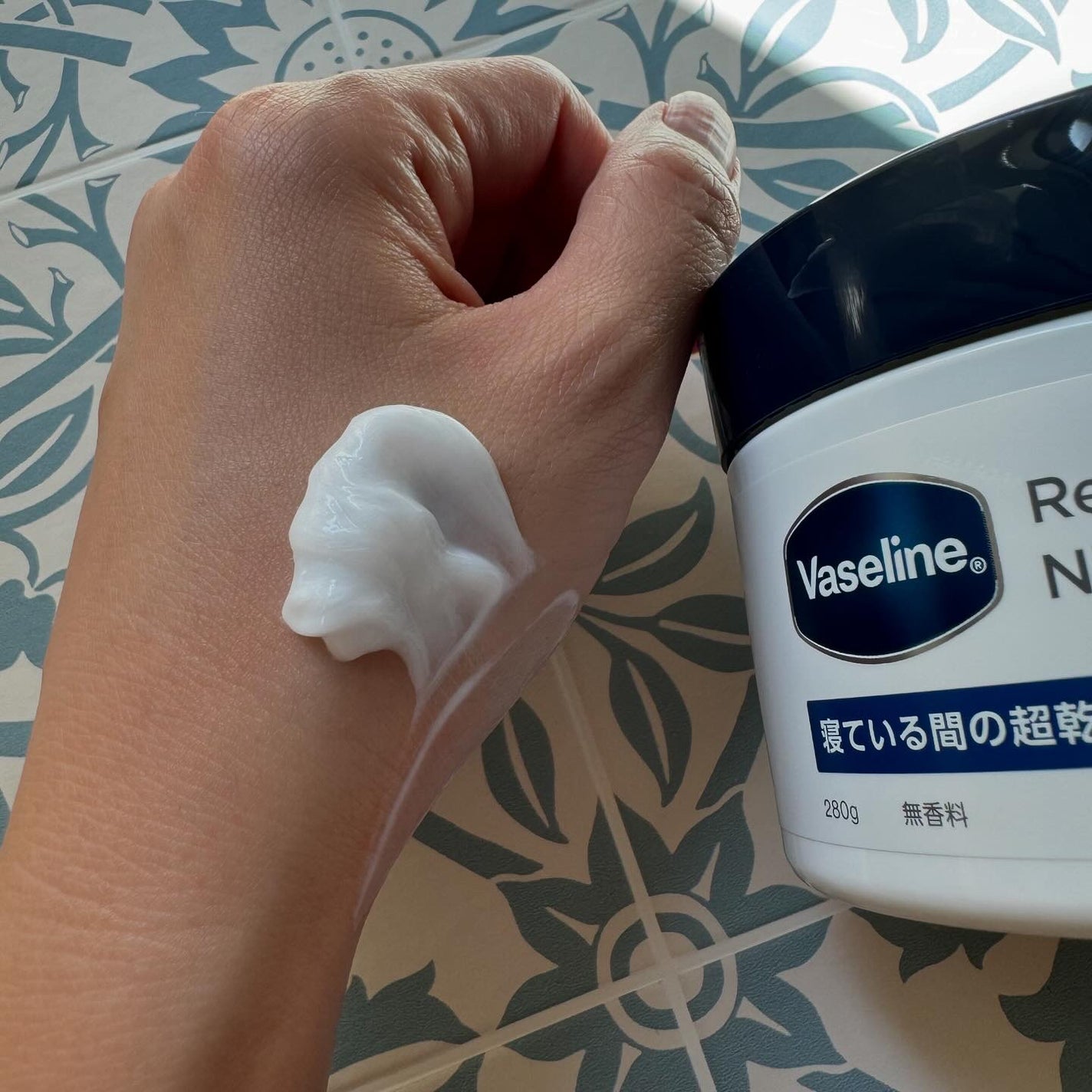 ヴァセリンリペアクリームナイトケア/ヴァセリン/ボディクリームを使ったクチコミ(3枚目)