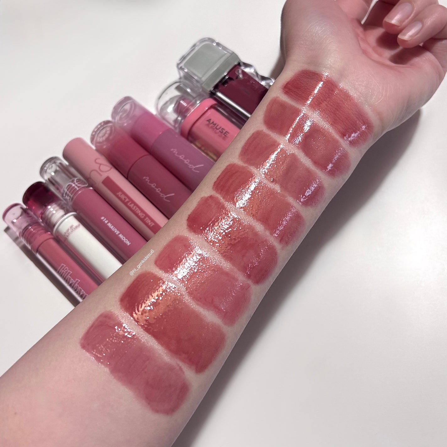 ジューシーラスティングティント/rom&nd/リップティントを使ったクチコミ(1枚目)