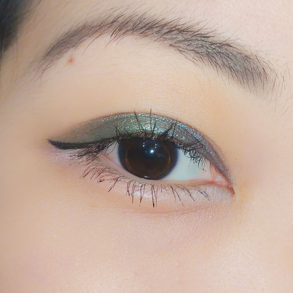 Misunderstood Moody Colorful Eyeshadow Palette/ColourPop/アイシャドウパレットを使ったクチコミ(2枚目)