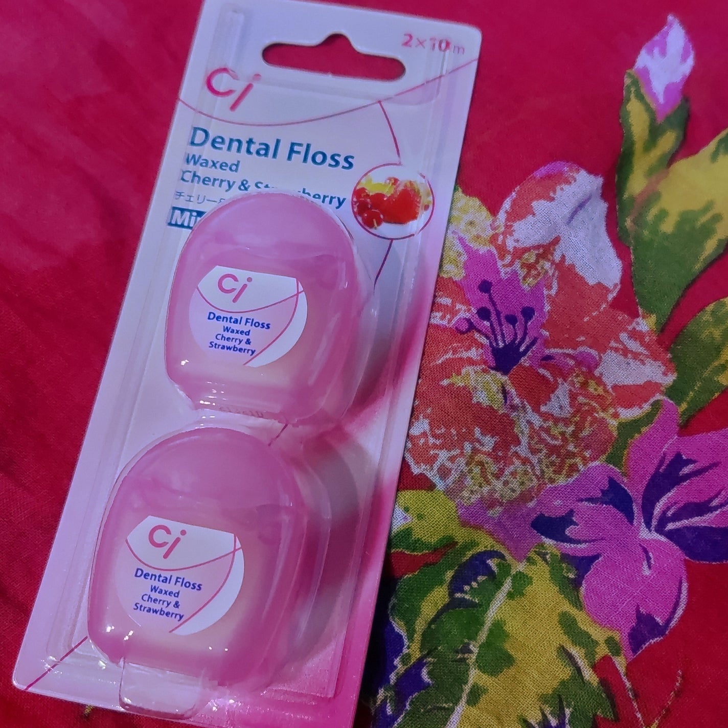 ミニフロス ワックスチェリー&ストロベリー/Ciメディカル/デンタルフロス・歯間ブラシを使ったクチコミ(1枚目)