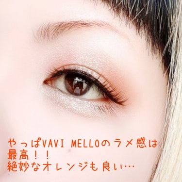 VAVI MELLO シャイニーアイパレットハニーオレンジのクチコミ「【絶妙なカラー】


パープルパケだから、シャドウもパープル系かと思った(笑)


VAVI .....」（2枚目）