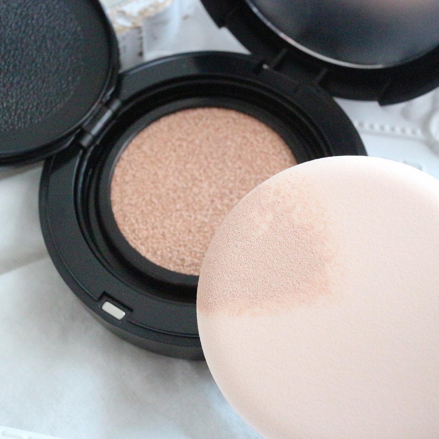 ジャビンドゥソウル ウインクファンデーションパクト/Javin De Seoul/クッションファンデーションを使ったクチコミ(5枚目)