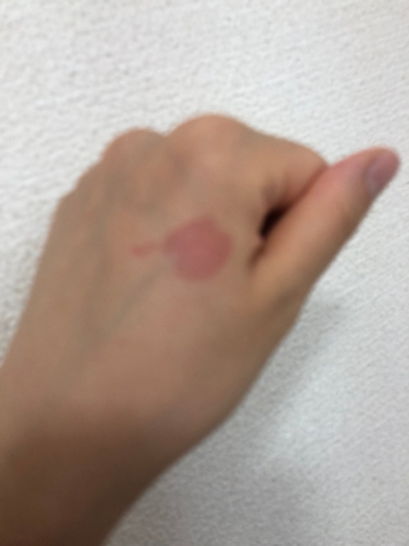 リップアーマー/KiSS/口紅を使ったクチコミ(4枚目)