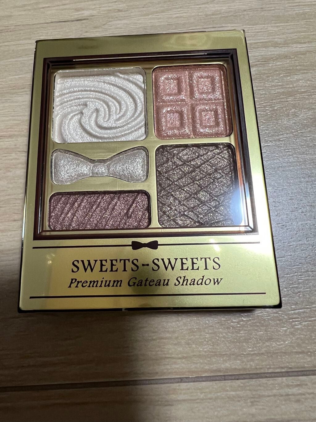 プレミアムガトーシャドウ/スウィーツ スウィーツ/アイシャドウパレットを使ったクチコミ(1枚目)