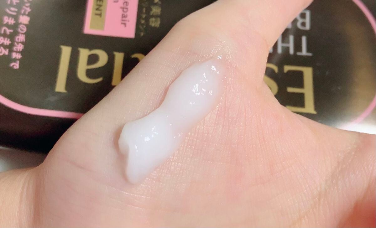 THE BEAUTY 髪のキメ美容プレミアムトリートメント<モイストリペアプレミアム>/エッセンシャル/洗い流すヘアトリートメントを使ったクチコミ(2枚目)