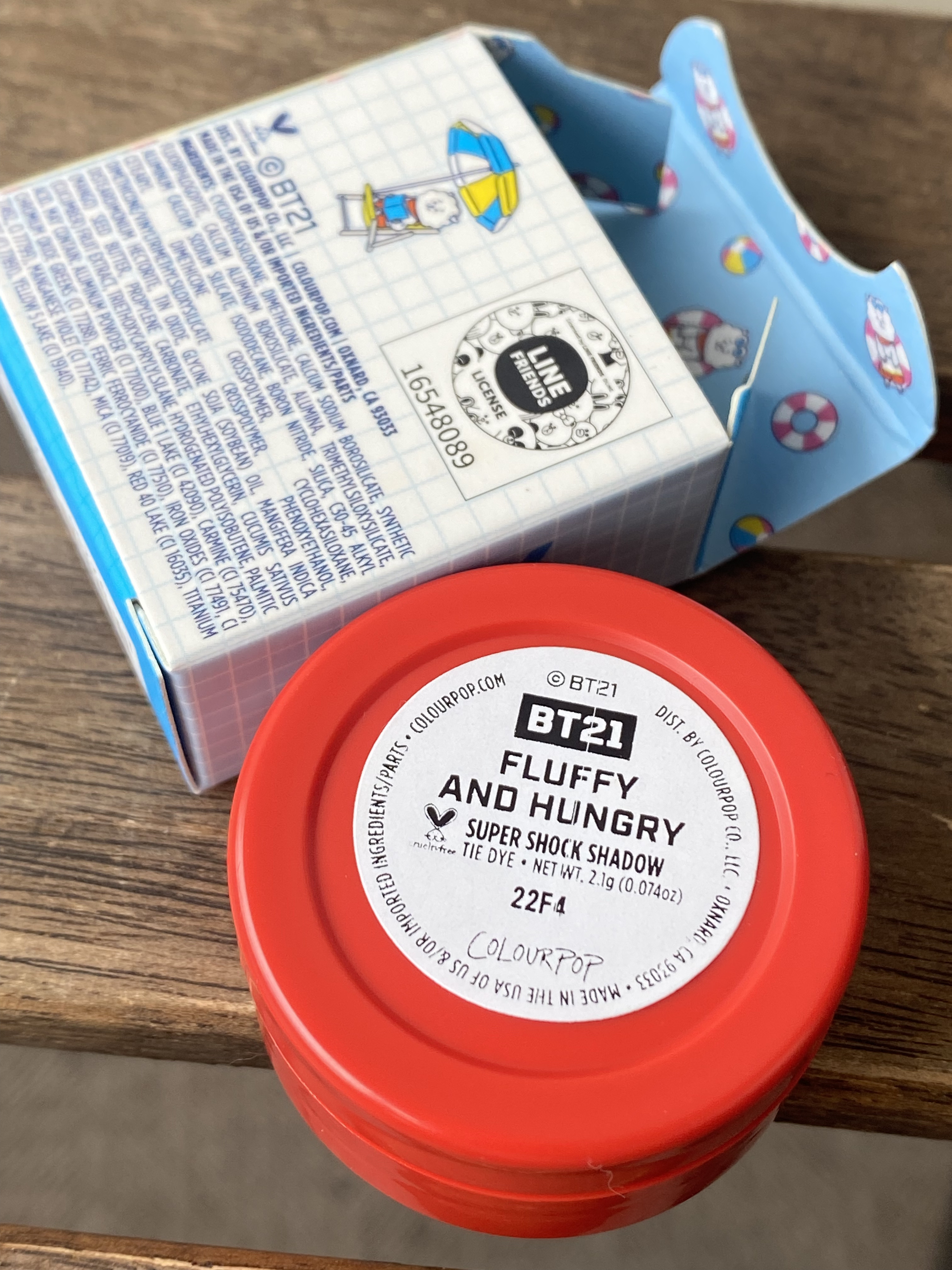  スーパーショックシャドウ/ColourPop/単色アイシャドウを使ったクチコミ（2枚目）