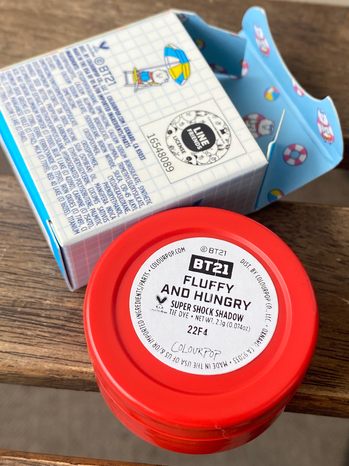 スーパーショックシャドウ/ColourPop/単色アイシャドウを使ったクチコミ(2枚目)