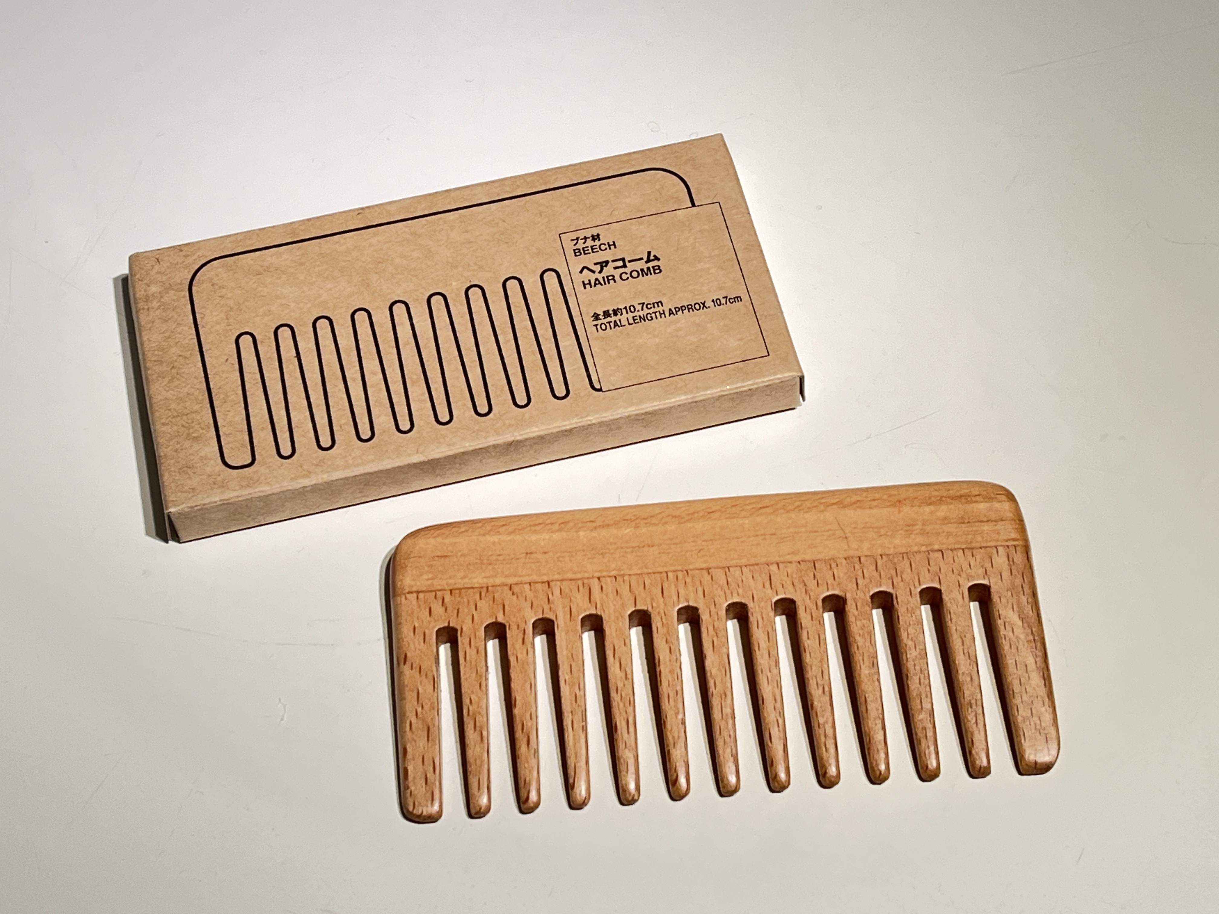ブナ材ヘアコーム/無印良品/ヘアコームを使ったクチコミ（2枚目）