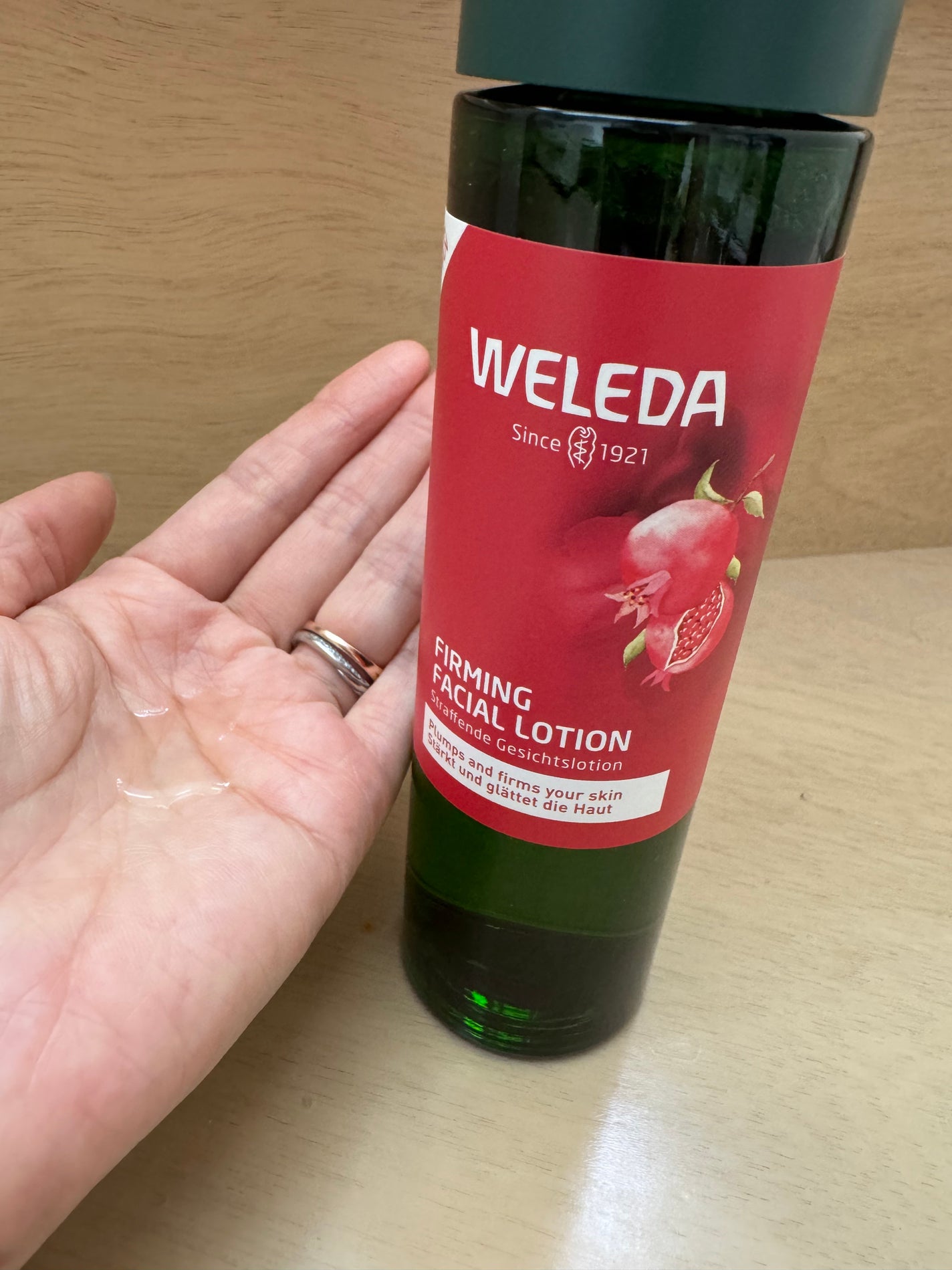 ざくろ ファーミングローション EX/WELEDA/化粧水を使ったクチコミ(3枚目)