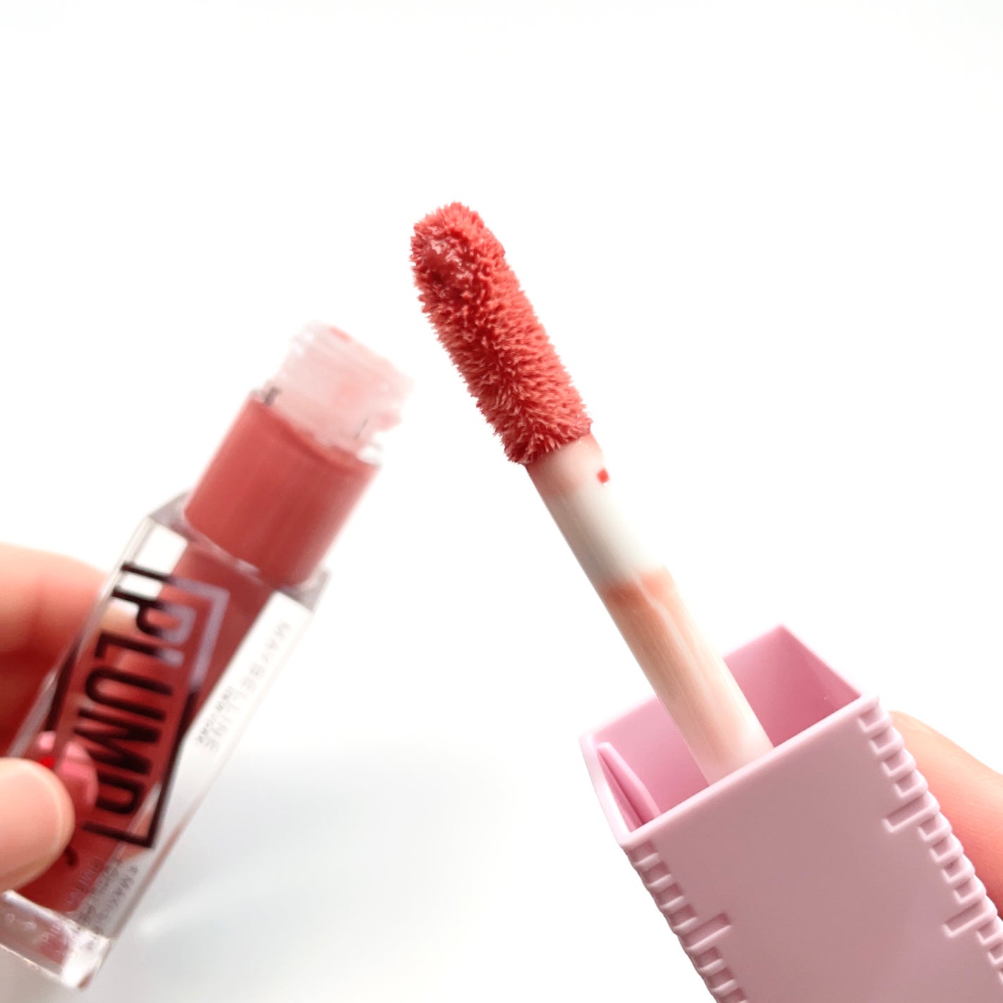 リフタープランプ/MAYBELLINE NEW YORK/リップグロスを使ったクチコミ(2枚目)