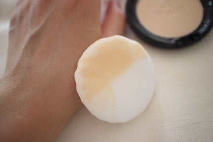 毛穴パテ職人 フィニッシュキープパウダー/毛穴パテ職人/プレストパウダーを使ったクチコミ(3枚目)