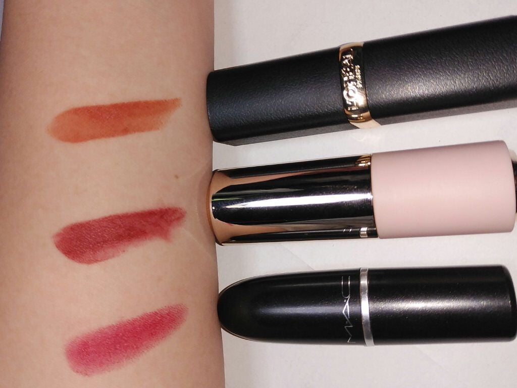 ちょむ on LIPS 「お気に入りリップ比較!!✨✨こう見たら私同じような色ばっか使っ..」(1枚目)