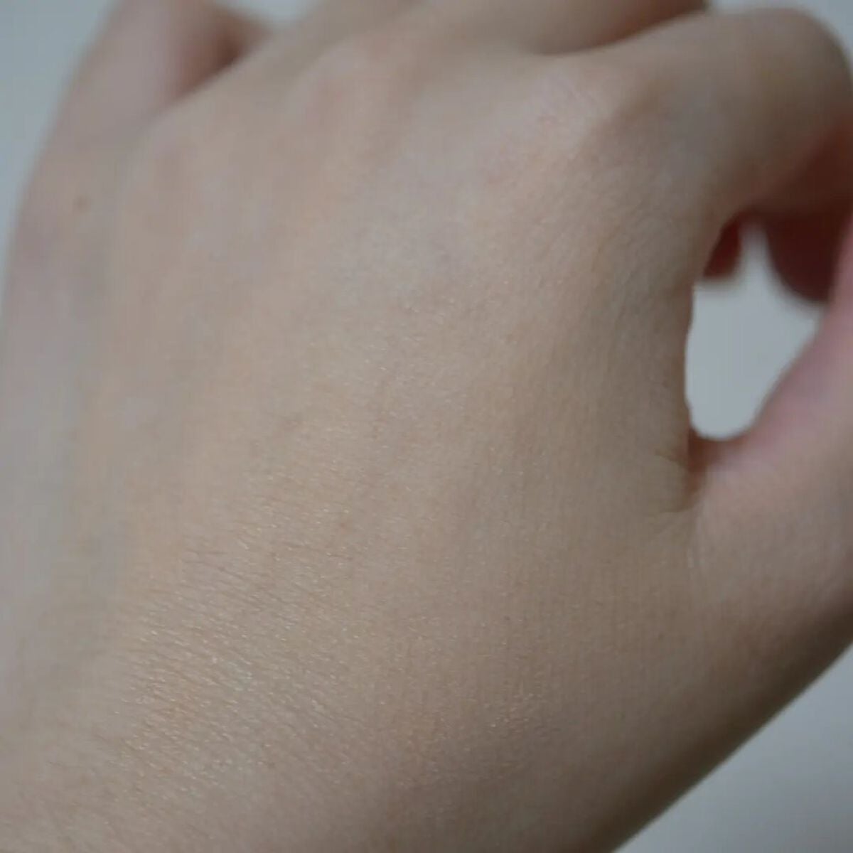 ライブリースキン ウェア/KANEBO/クリーム・エマルジョンファンデーションを使ったクチコミ(4枚目)