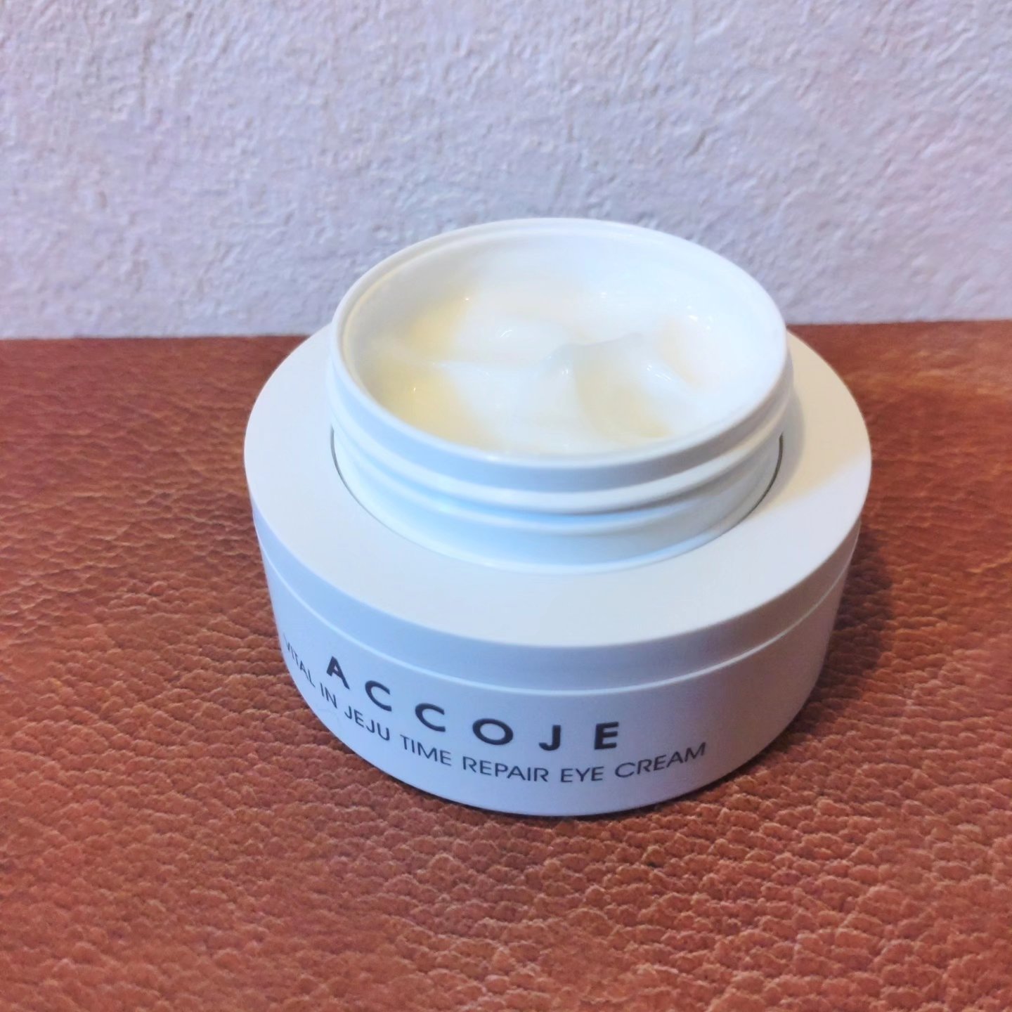 バイタル イン ジェジュ タイム リペア アイクリーム/ACCOJE/アイケア・アイクリームを使ったクチコミ（3枚目）