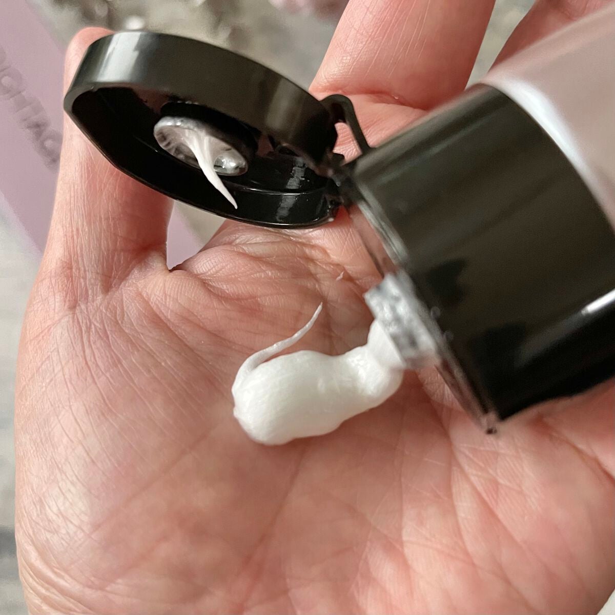 ibuharumaman on LIPS 「ブライトエイジクリアクリーミーウォッシュ(医薬品部外品)試して..」(4枚目)