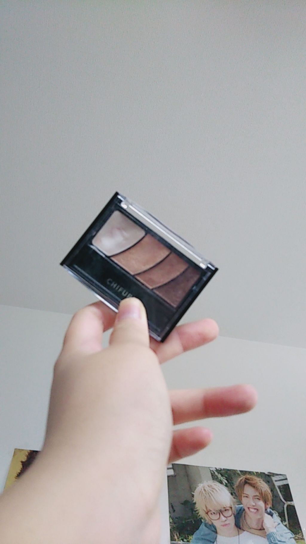 グラデーション アイ カラー(チップ付)/ちふれ/アイシャドウパレットを使ったクチコミ(2枚目)