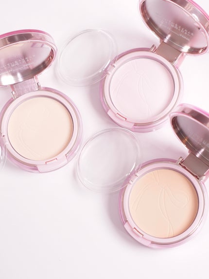 ザ・ブラーパウダーパクト/ABOUT TONE/プレストパウダーを使ったクチコミ(3枚目)