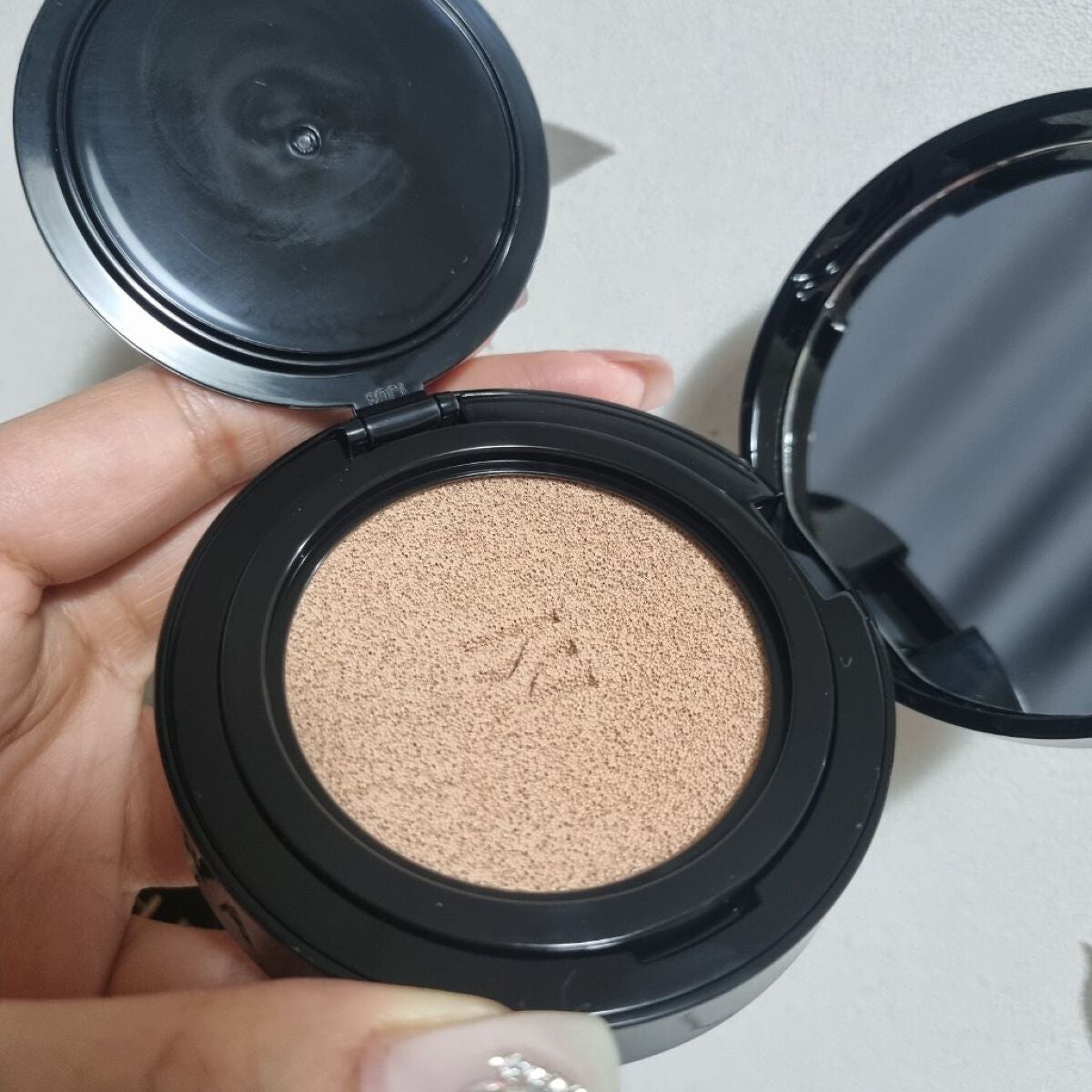 ブラック クッション/HERA/クッションファンデーションを使ったクチコミ(4枚目)