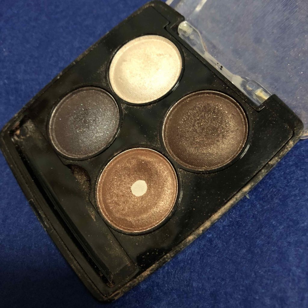 エルファー パールインアイシャドウ/DAISO/アイシャドウパレットを使ったクチコミ(1枚目)
