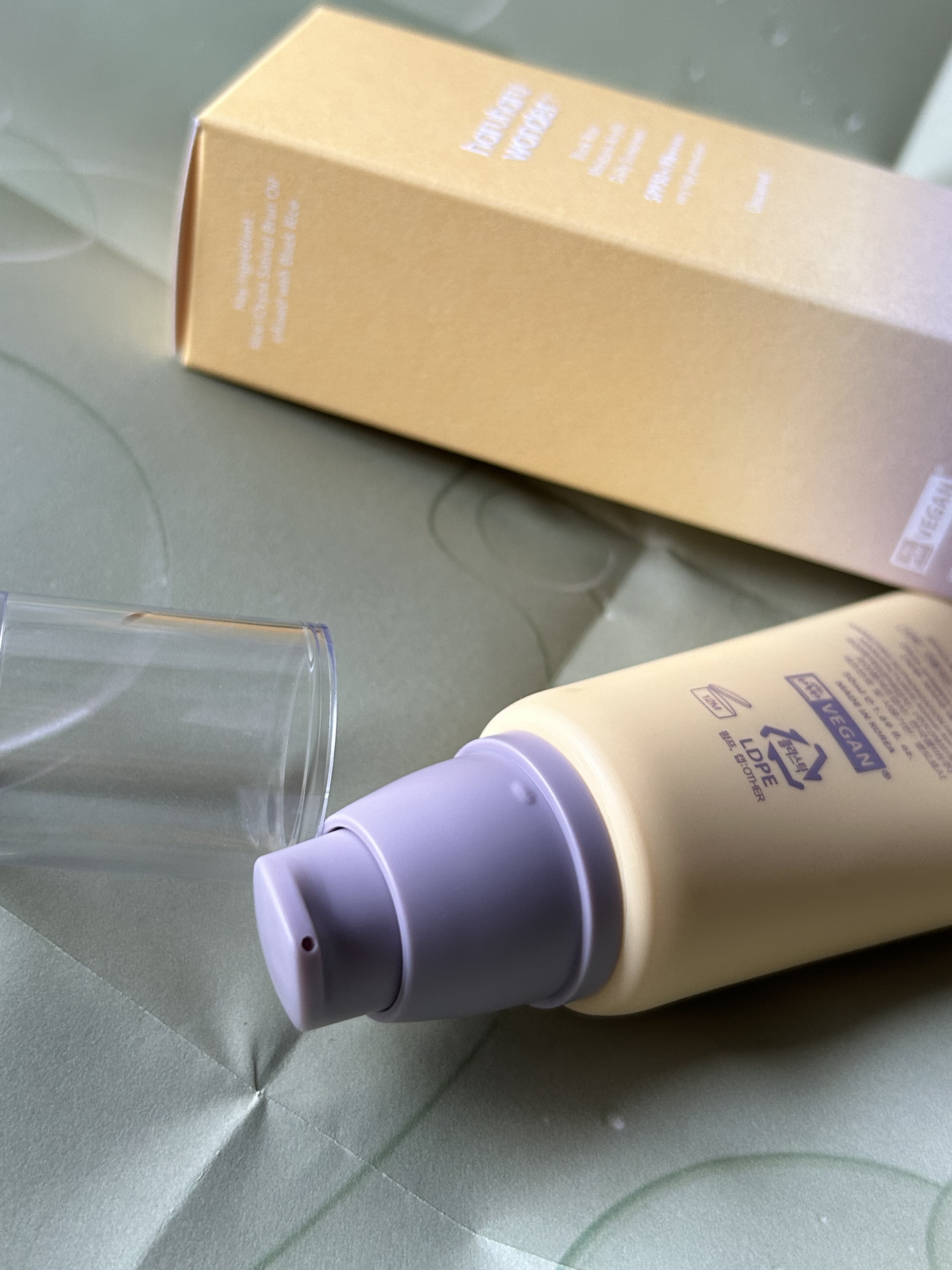 ブラックライスモイスチャーエアリーフィットデイリーサンスクリーン/haruharu wonder/日焼け止めクリームを使ったクチコミ（2枚目）