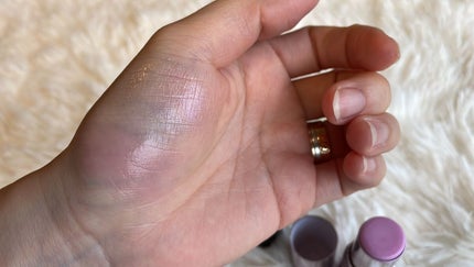 ボーム エサンシエル/CHANEL/スティックハイライトを使ったクチコミ(3枚目)