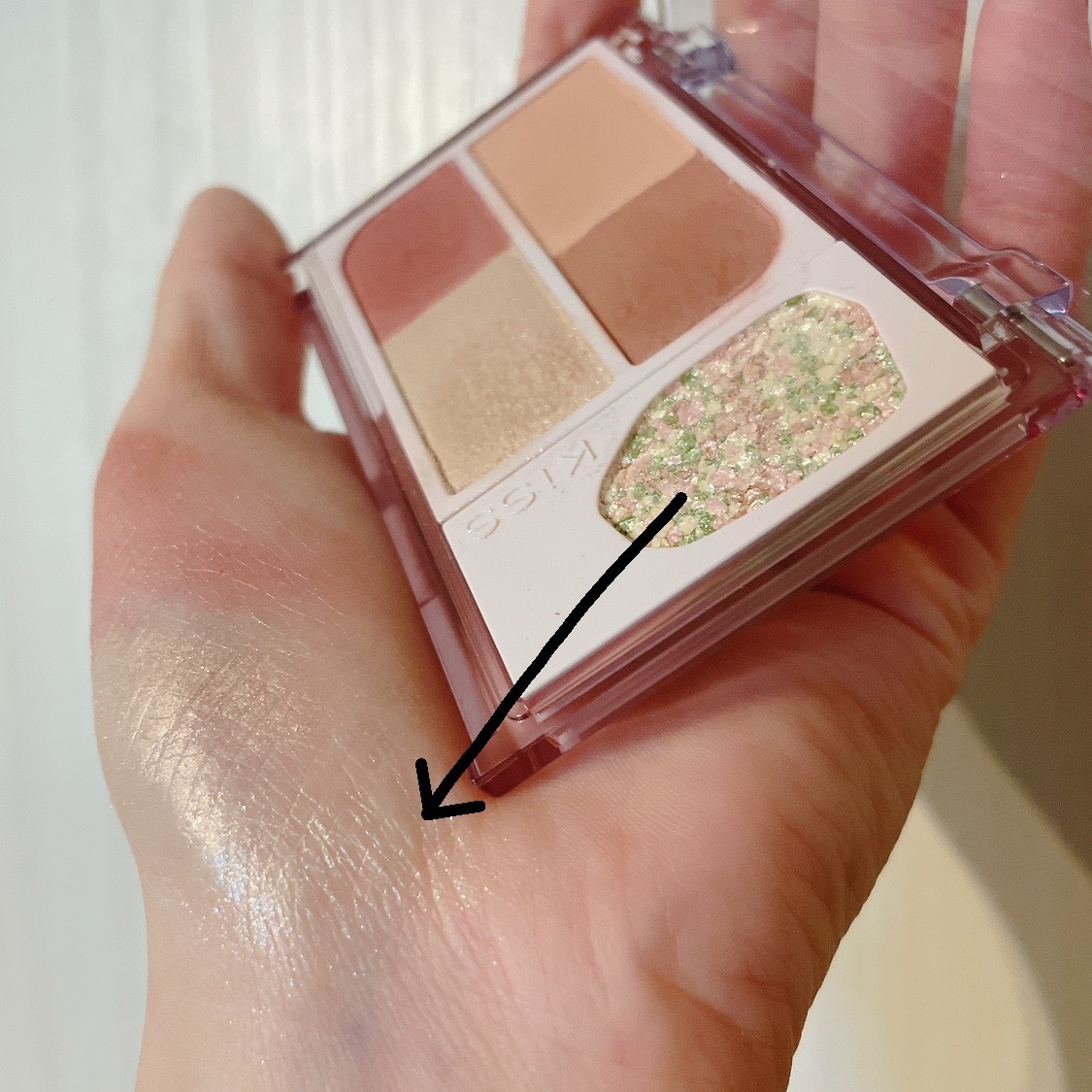 カクテルデイズ/KiSS/アイシャドウパレットを使ったクチコミ（3枚目）