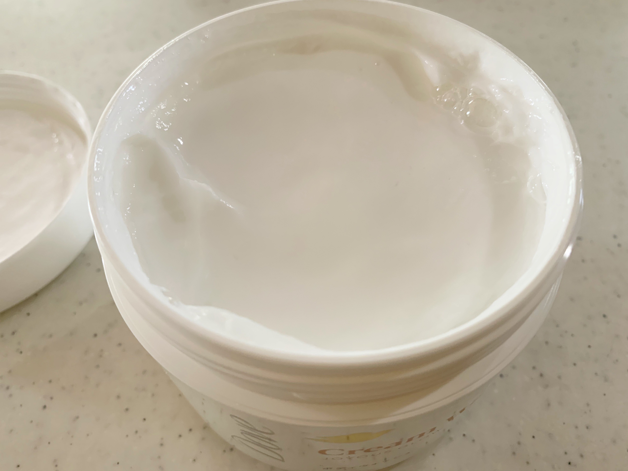 ダヴ クリームボディウォッシュ ジョイアスグロウ/ダヴ/ボディソープを使ったクチコミ（2枚目）