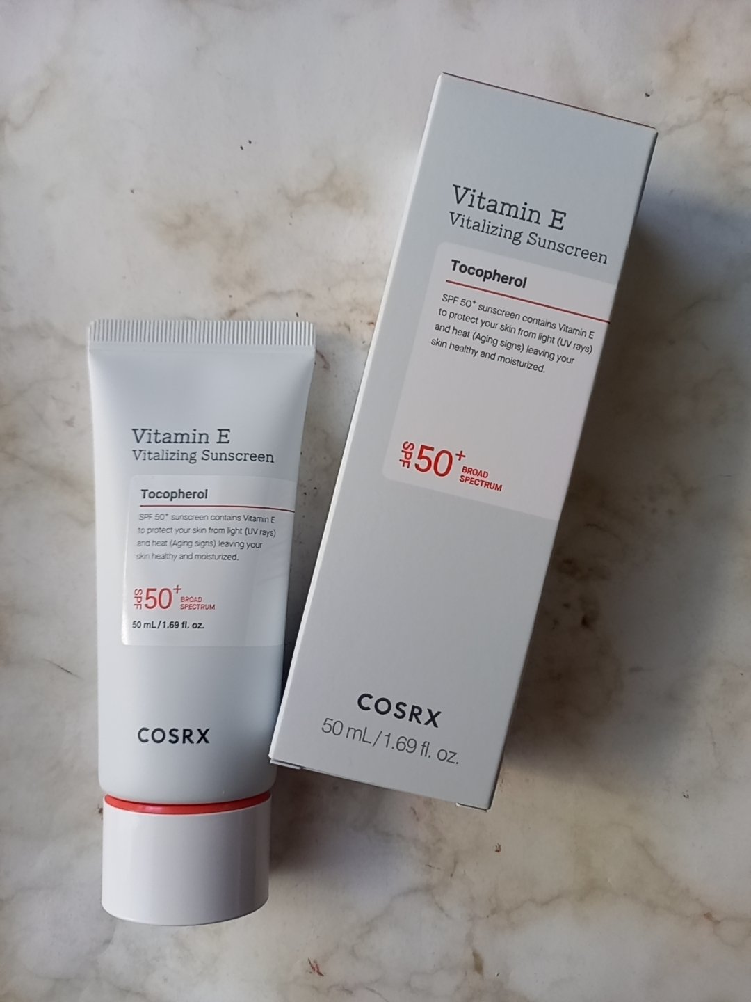 ビタミンEバイタライジングUVクリーム　SFP50＋/COSRX/日焼け止めクリームを使ったクチコミ（1枚目）