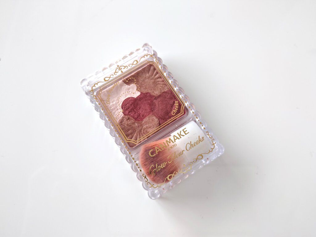 グロウフルールチークス/キャンメイク/パウダーチークを使ったクチコミ（1枚目）