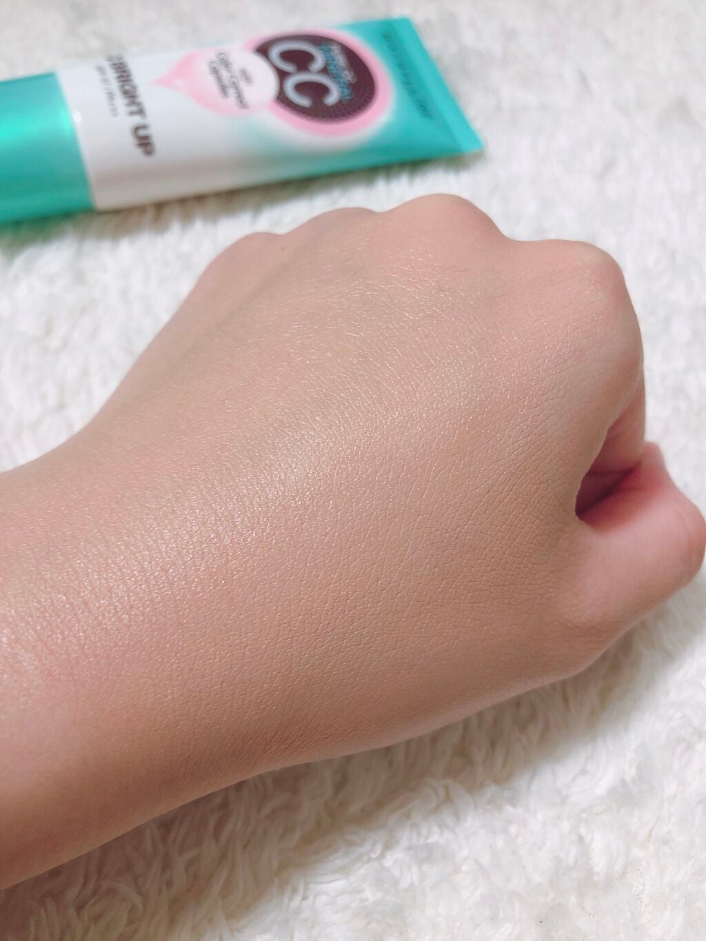 ピュアミネラル CC ブライトアップ/MAYBELLINE NEW YORK/CCクリームを使ったクチコミ(4枚目)