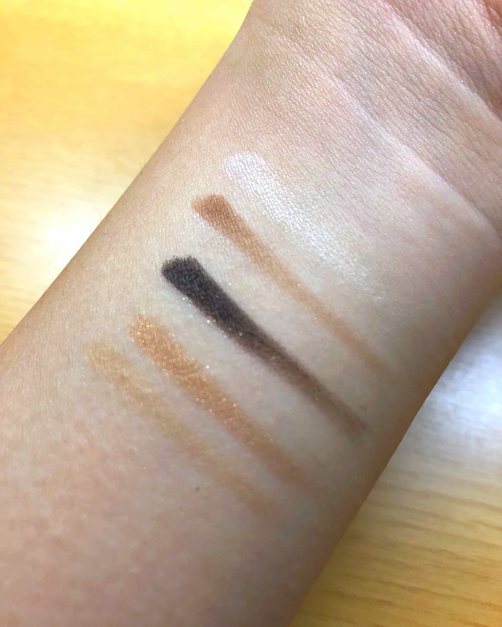 ブラウンシェードアイズN/KATE/アイシャドウパレットを使ったクチコミ(3枚目)