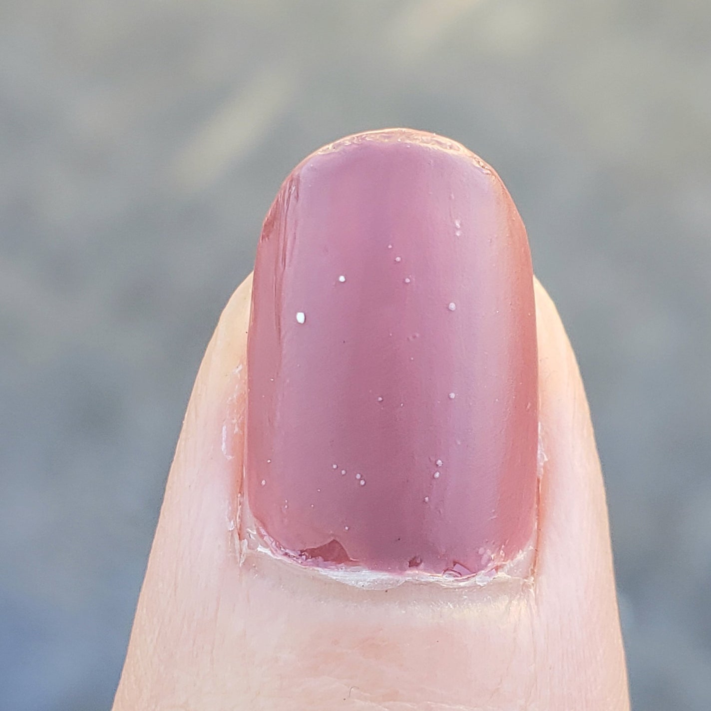 土木系おねいさん on LIPS 「今日のネイル💅バレンタインも近いし、ベリー系のチョコみたいなカ..」(4枚目)