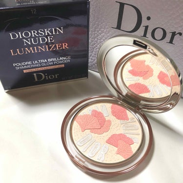 Ree◡̈♥︎ on LIPS 「Diorから2/14発売の春コスメ♡次はルミナイザーを紹介した..」（1枚目）