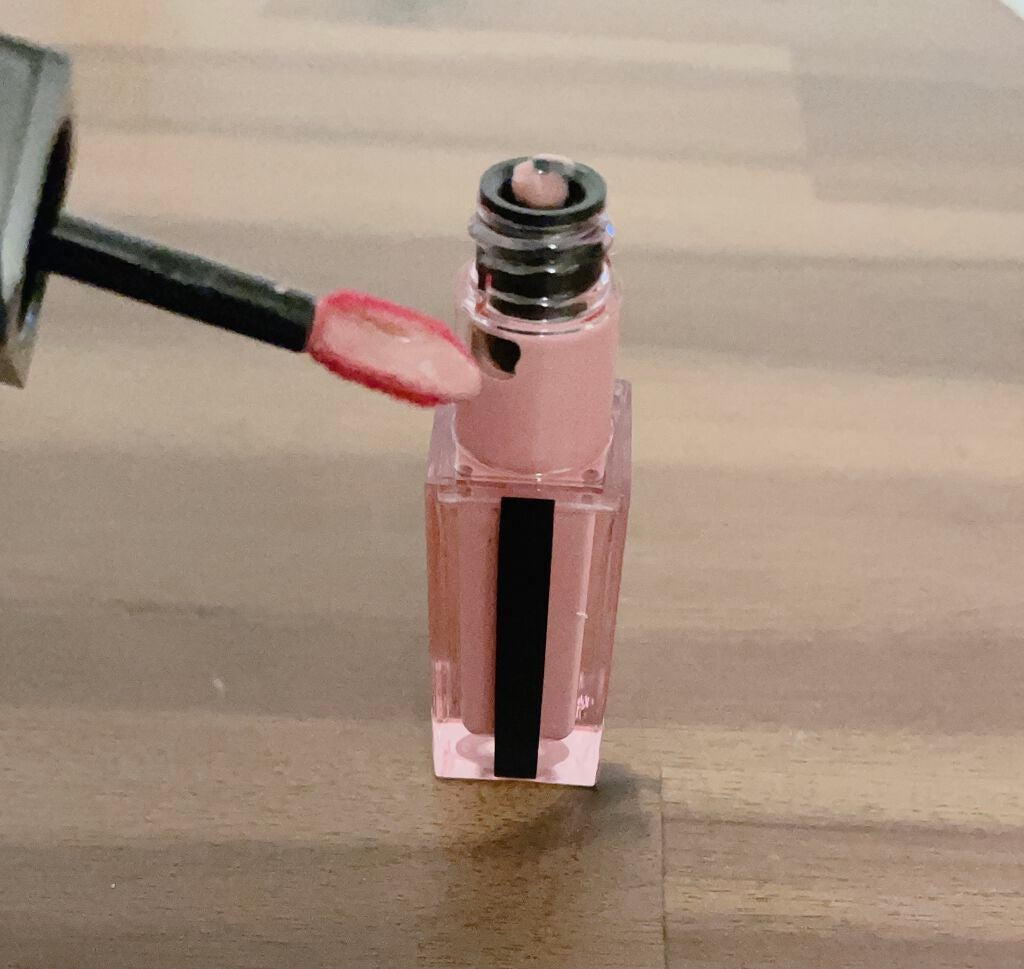 ルージュ ピュールクチュール ヴェルニ ウォーターステイン/YVES SAINT LAURENT BEAUTE/口紅を使ったクチコミ(2枚目)