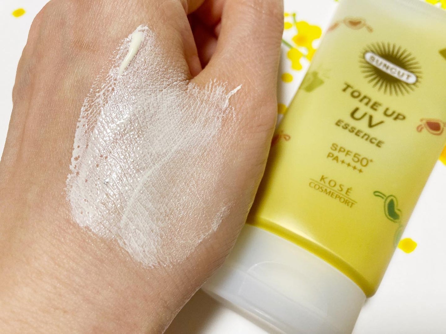 サンカットR トーンアップUV エッセンス/サンカット®/日焼け止めローションを使ったクチコミ(6枚目)