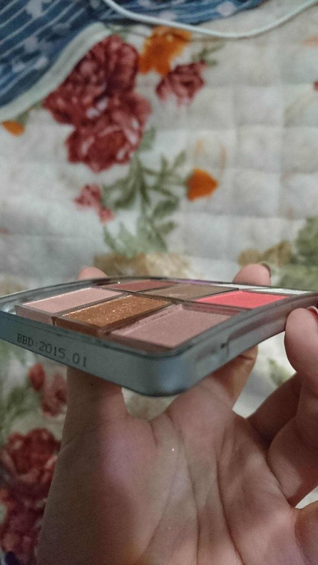 シャドーカスタマイズ/MAJOLICA MAJORCA/単色アイシャドウを使ったクチコミ（3枚目）