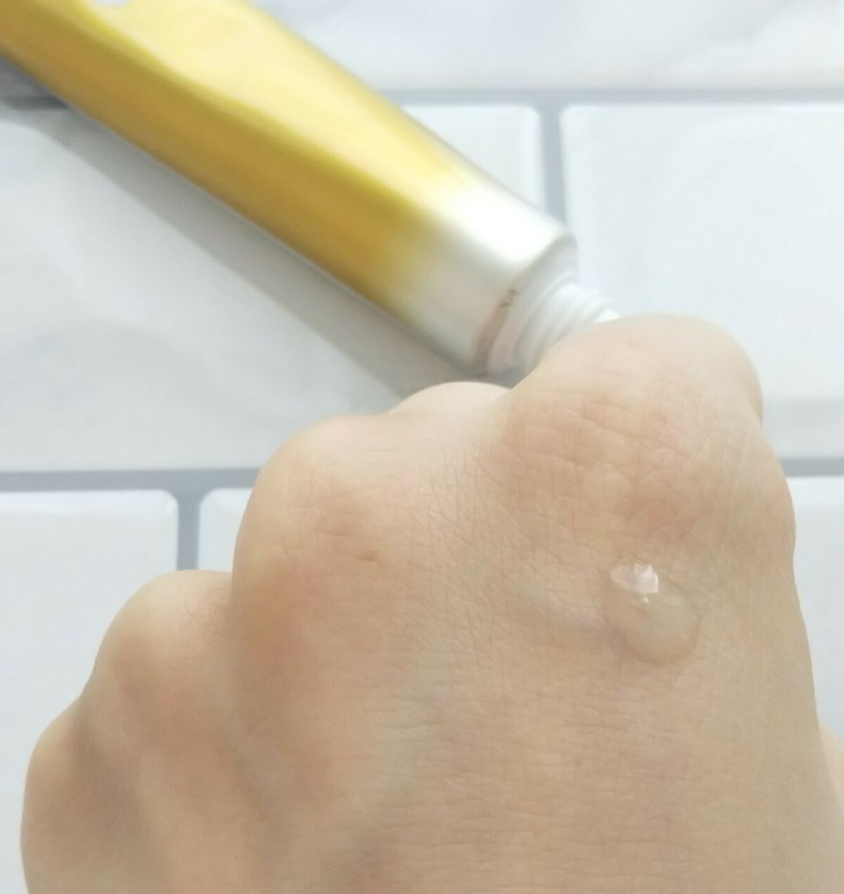 薬用しみ集中対策 プレミアム美容液/メラノCC/美容液を使ったクチコミ(3枚目)