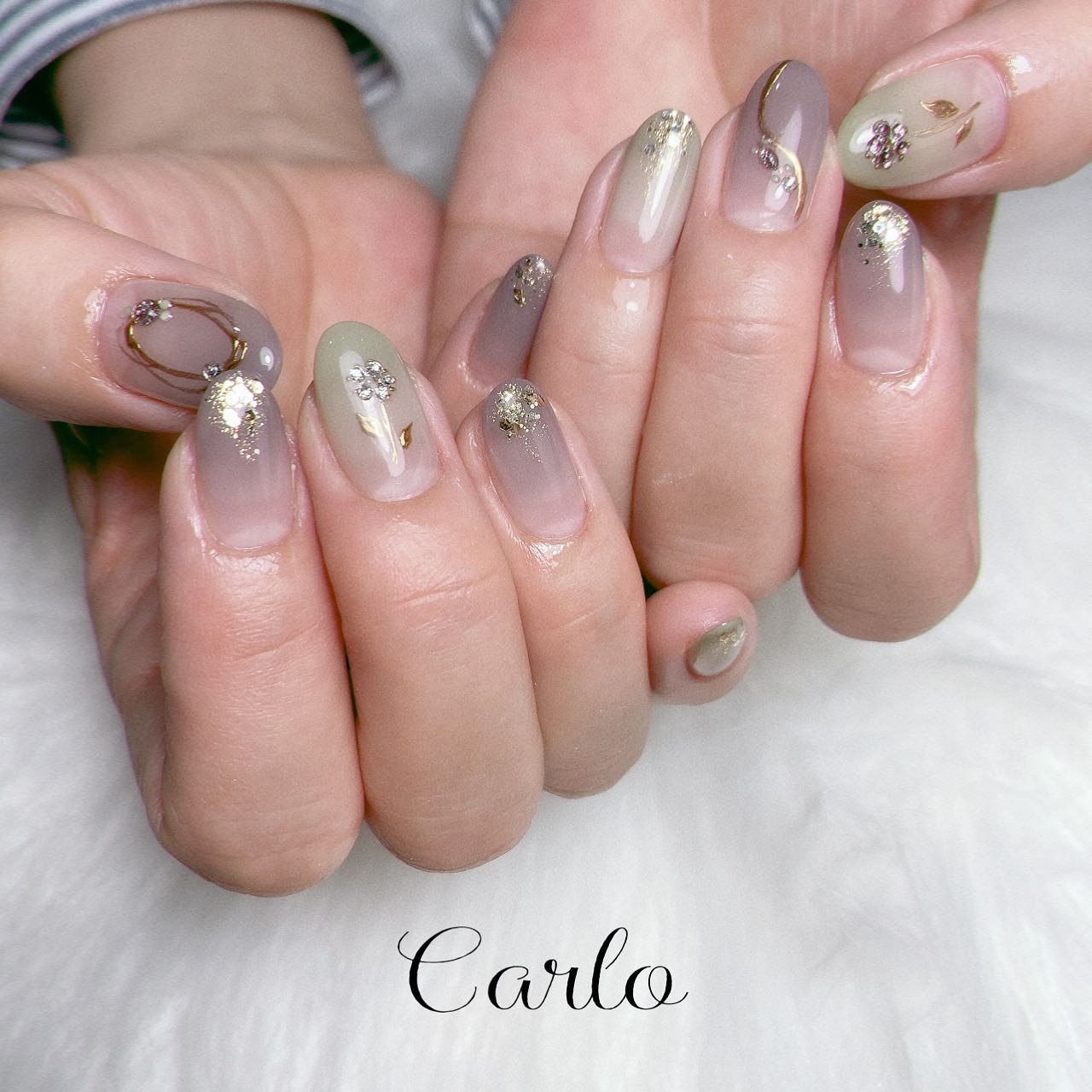 YUKA on LIPS 「【フラワーネイル】所沢市ネイルサロン|Carlo.ワイヤーアー..」(2枚目)