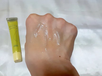 モイスチュアマイルドホワイトリペアエッセンス C100/モイスチュアマイルド ホワイト/美容液を使ったクチコミ(4枚目)