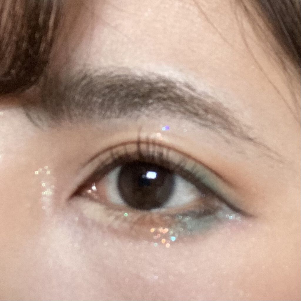 ダイヤモンドシリーズ 星空リキッドアイシャドウ/ZEESEA/リキッドアイシャドウを使ったクチコミ（2枚目）