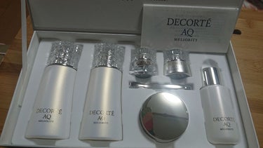 AQ ミリオリティ ラグジュリアス コフレ ｎ/DECORTÉ/スキンケアキットを使ったクチコミ（1枚目）