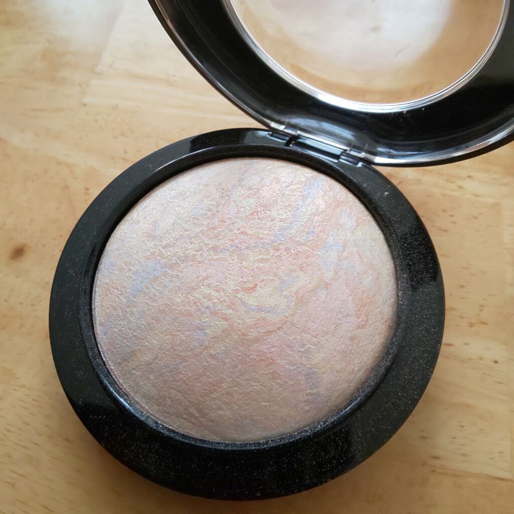 M·A·C ミネラライズ スキンフィニッシュ/M・A・C/パウダーハイライトを使ったクチコミ(2枚目)