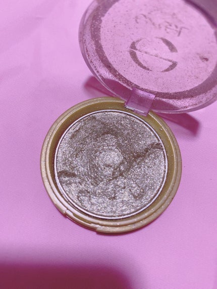 シャイニーシャドウ N/excel/単色アイシャドウを使ったクチコミ(1枚目)