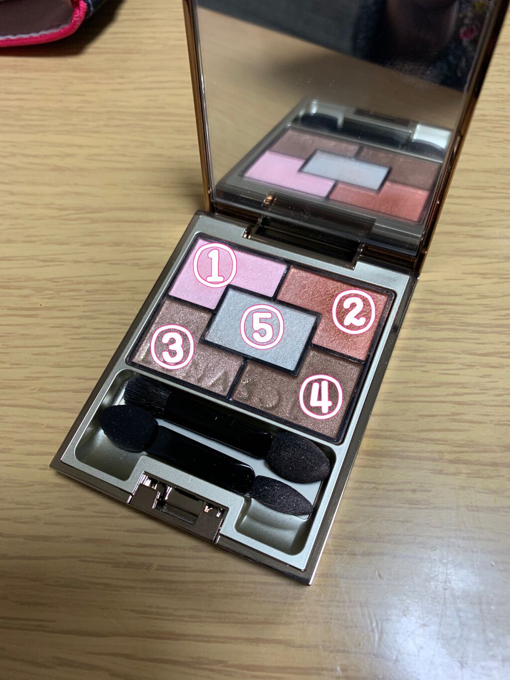 スパークリングアイズ 02 Rose Pink Sparkling / LUNASOL(ルナソル) | LIPS