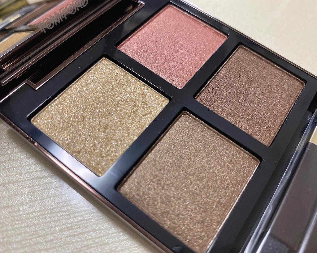 アイ カラー クォード/TOM FORD BEAUTY/アイシャドウパレットを使ったクチコミ(2枚目)