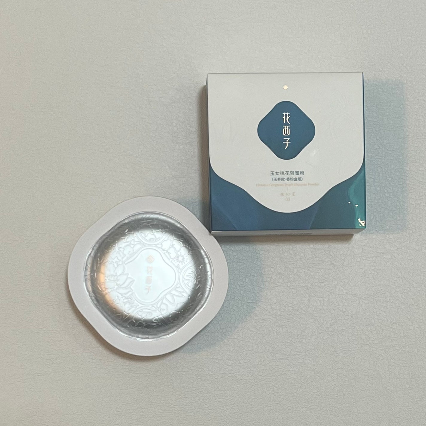 玉養桃花 ルースパウダー/花西子/ルースパウダーを使ったクチコミ(6枚目)