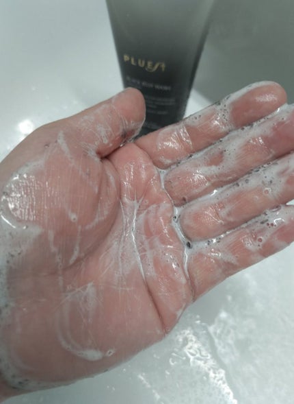 BLACK JELLY WASH(ブラックジェリーウォッシュ)/PLUEST/その他洗顔料を使ったクチコミ(6枚目)