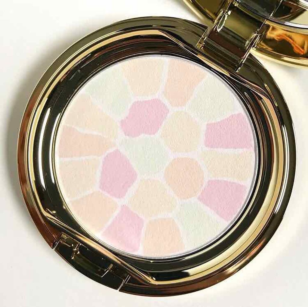 ラ プードル オートニュアンス/Elégance/プレストパウダーを使ったクチコミ（1枚目）