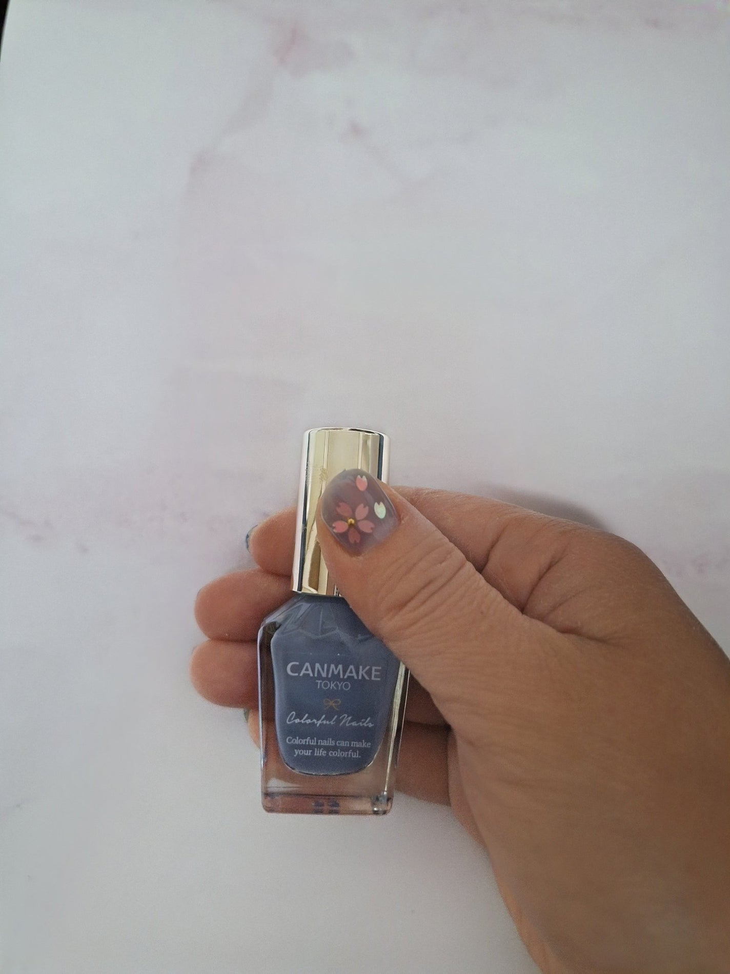 カラフルネイルズ/キャンメイク/マニキュアを使ったクチコミ(3枚目)