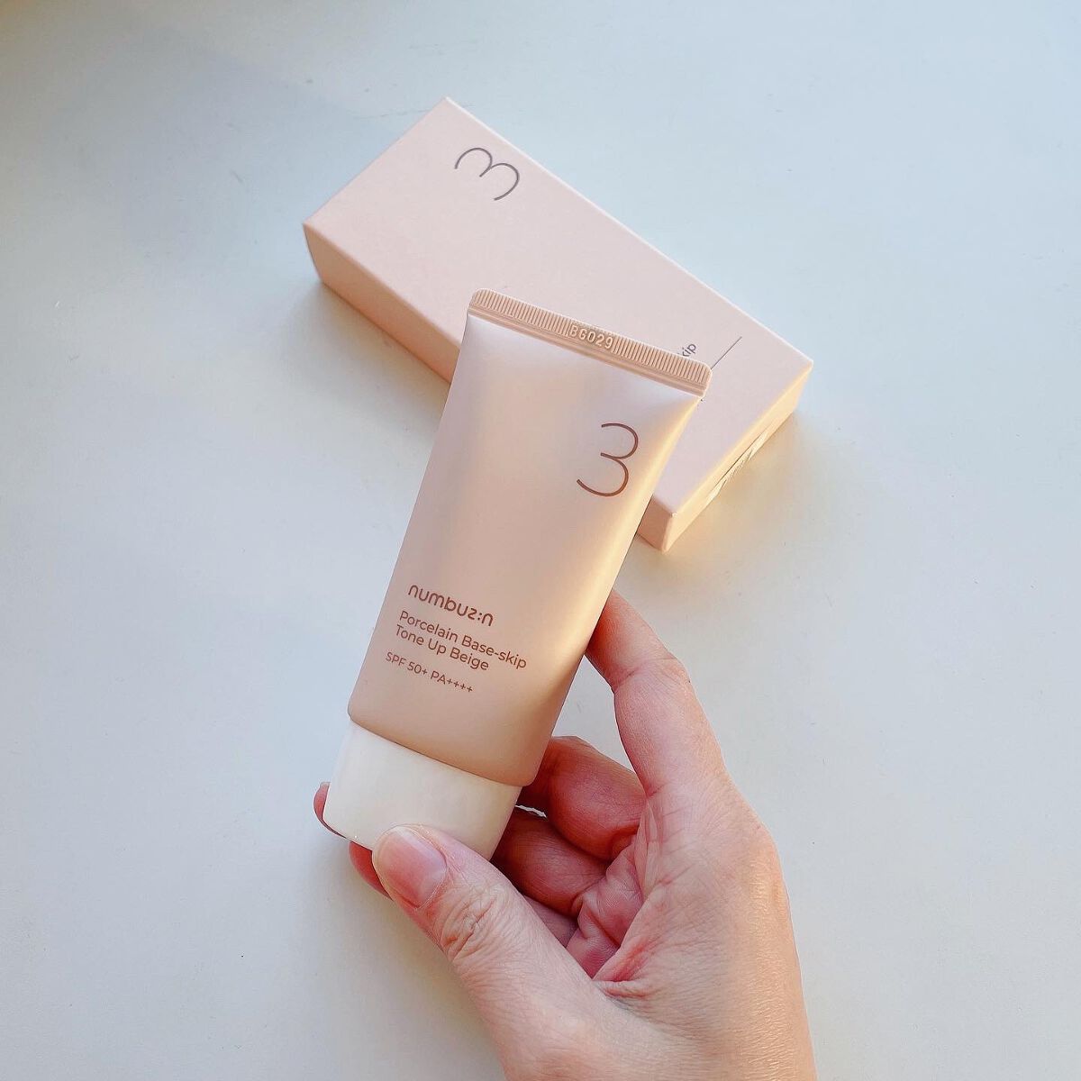 3番 ノーファンデ陶器肌トーンアップクリーム/numbuzin/化粧下地を使ったクチコミ（2枚目）